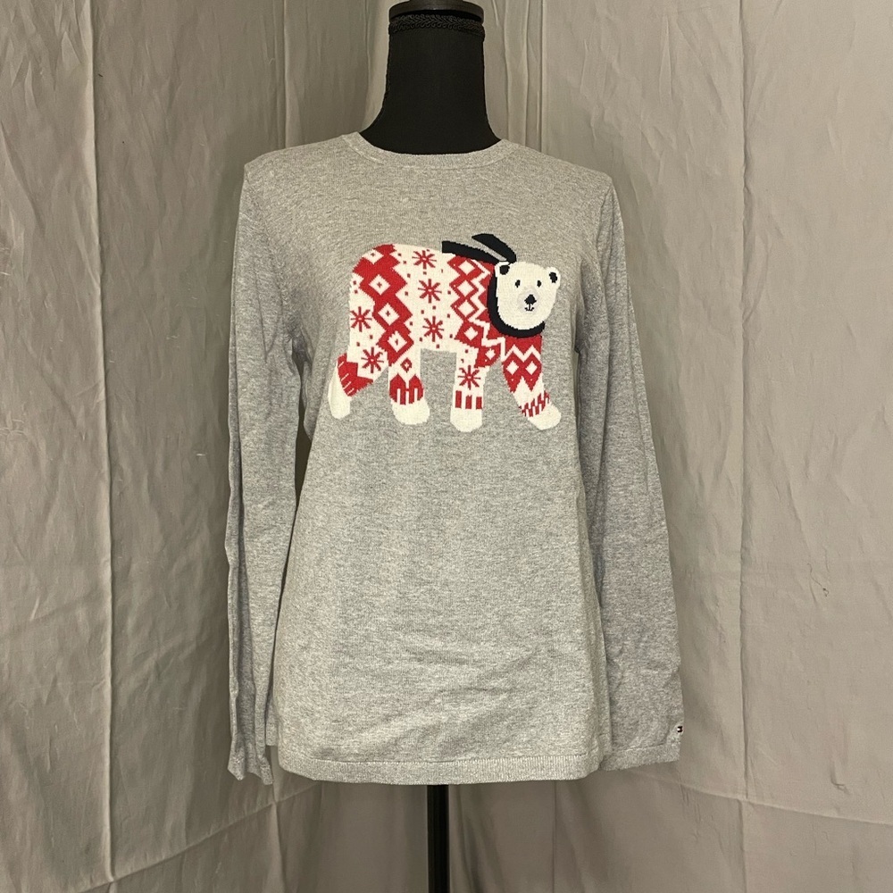 NWT Tommy Hilfiger Gray Polar Bear Long Sleeve Tee
